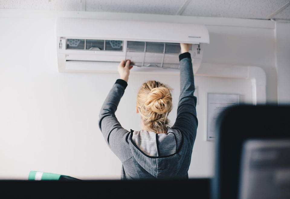 Grönlundin perhe säästää sähköä ilmalämpöpumpulla