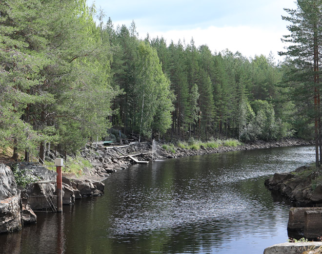 Jokien huolto on oleellinen osa vesivoimatuotantoa