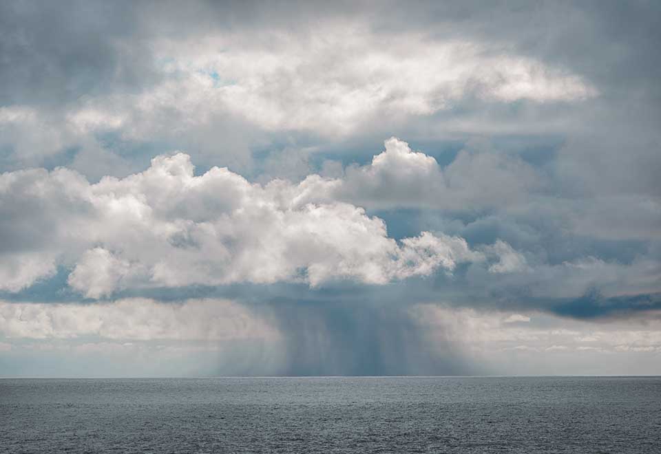  Kuinka suojaan kodin elektroniikan ukkosella? 