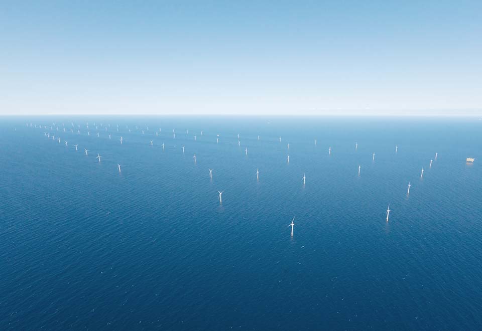 Tuulivoimalat merellä