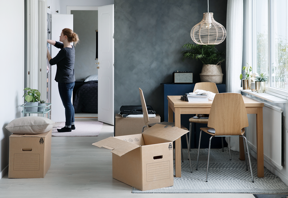 Muuttaja, älä vaihda sähkösopimusta turhaan